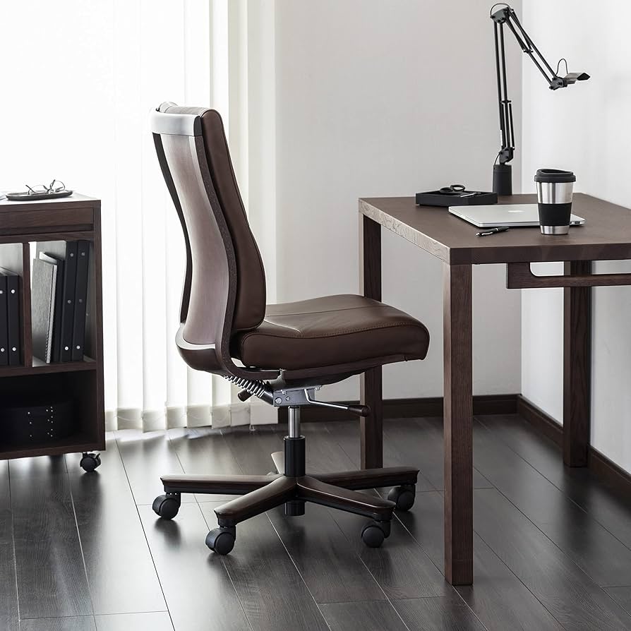 Amazon.co.jp: 【カリモク正規品】デスクチェア 肘無 テレワーク 在宅