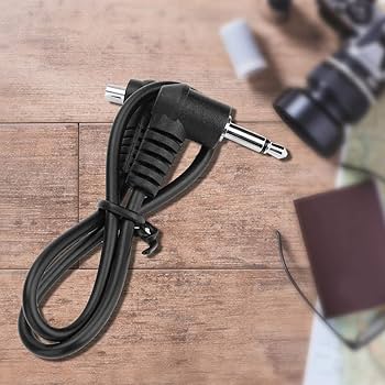 Amazon | T opiky 3.5mmジャックプラグフラッシュPCシンクロケーブル