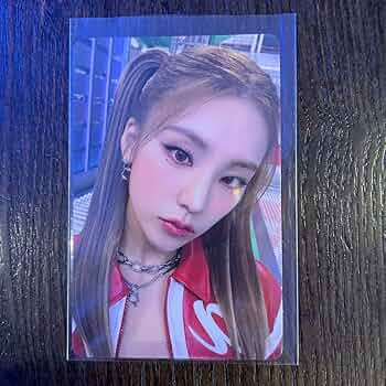 Amazon.co.jp: ITZY イェジ ITZY JAPAN特典トレカ : おもちゃ