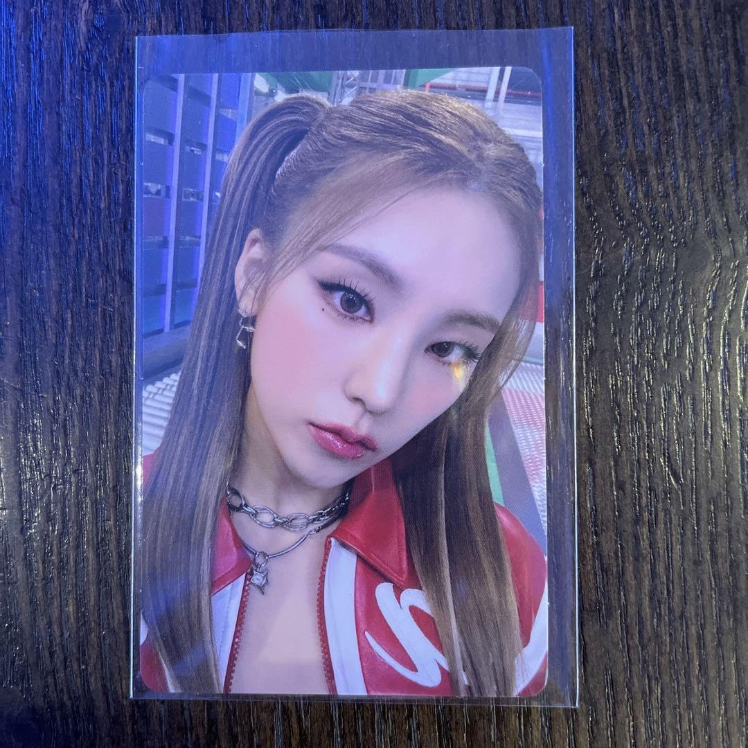 Amazon.co.jp: ITZY イェジ ITZY JAPAN特典トレカ : おもちゃ