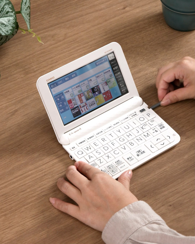 Amazon | カシオ 電子辞書 エントリーモデル エクスワード XD-EZ4000