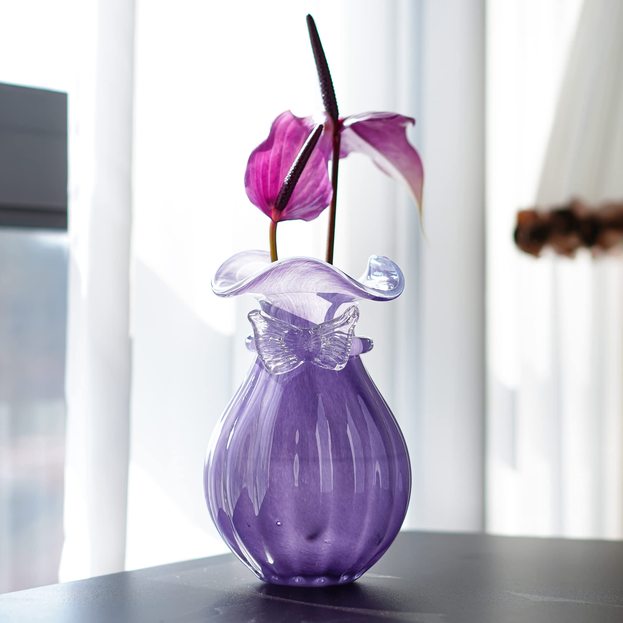 Amazon.co.jp: 吹きガラス花瓶 手作り 波型口花瓶 弓付き ホーム