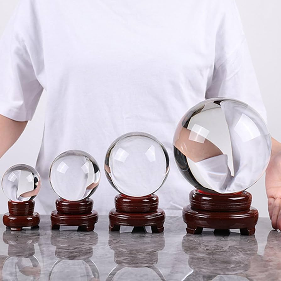 Amazon.co.jp: クリスタルボール 木台座付き 水晶玉 大きいサイズ 8cm