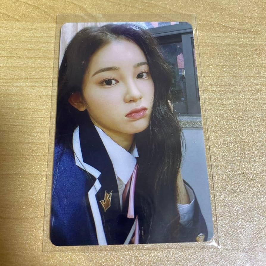 Amazon.co.jp: ME:I 日プ 国プIDカード 櫻井美羽 : Toys & Games