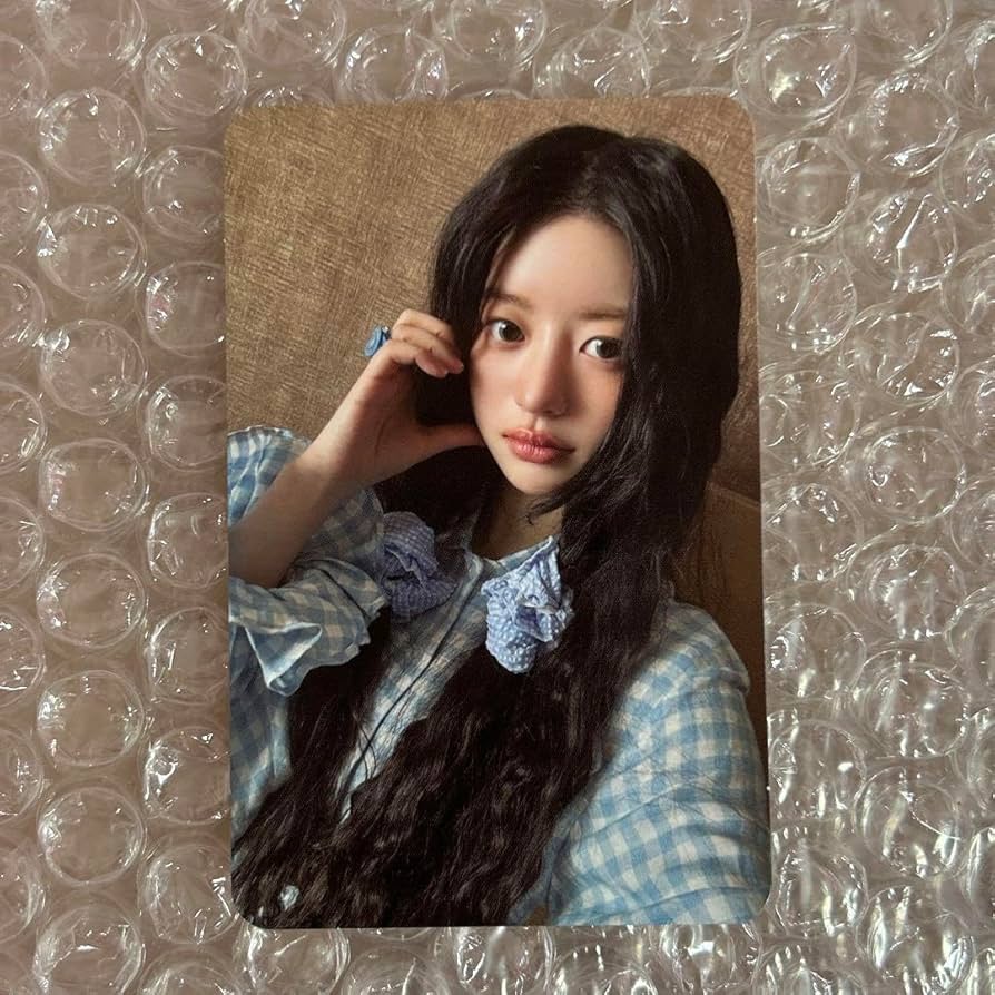 Amazon.co.jp: illit ミンジュ hellolive 特典 トレカ : おもちゃ