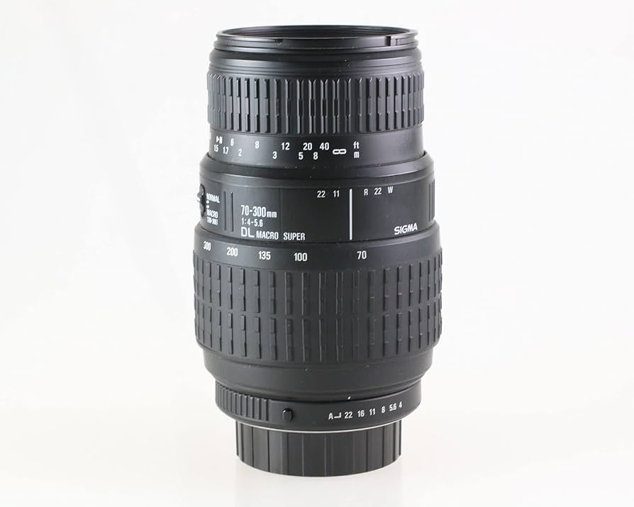Sigma 70-300mm F4-5.6 DL Macro Super Lens for Pentax-AF Camera