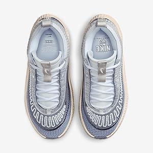 Amazon.com | NIKE Cosmic Unity 3 Women's Basketball Shoes (FV3526