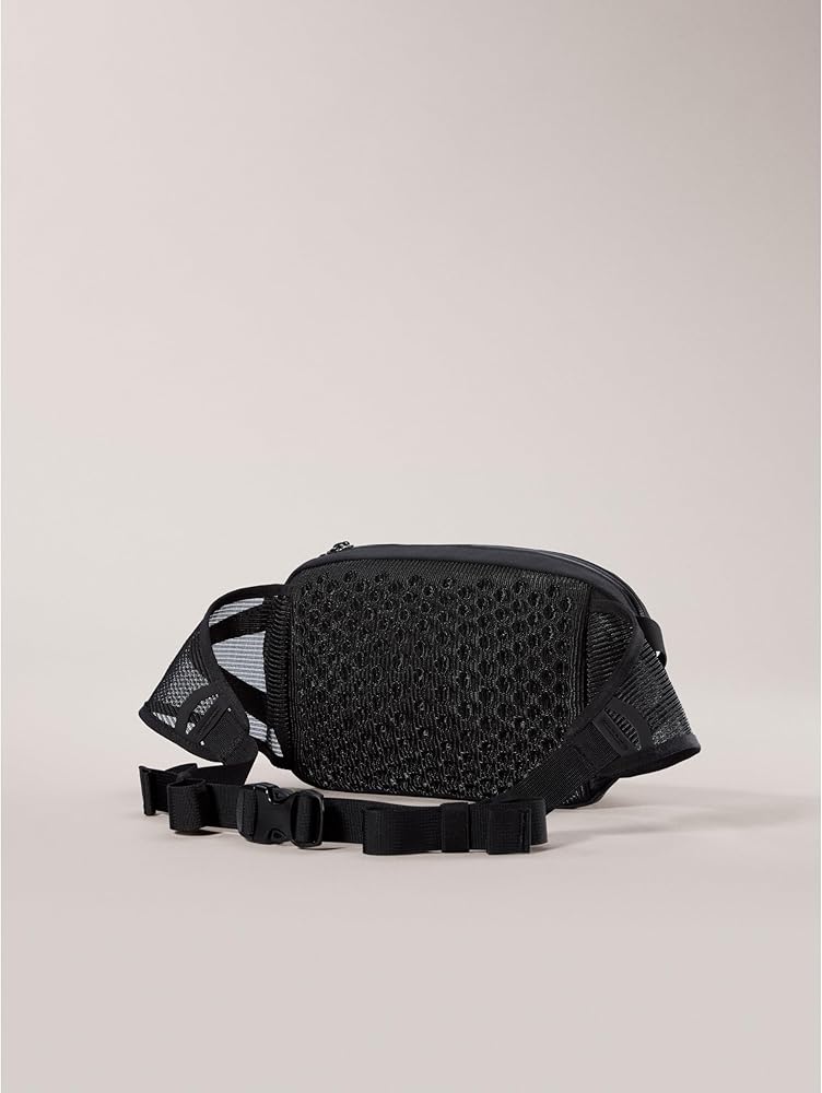 Amazon | ARC'TERYX(アークテリクス) Arro Waist Pack BlackII | ARC