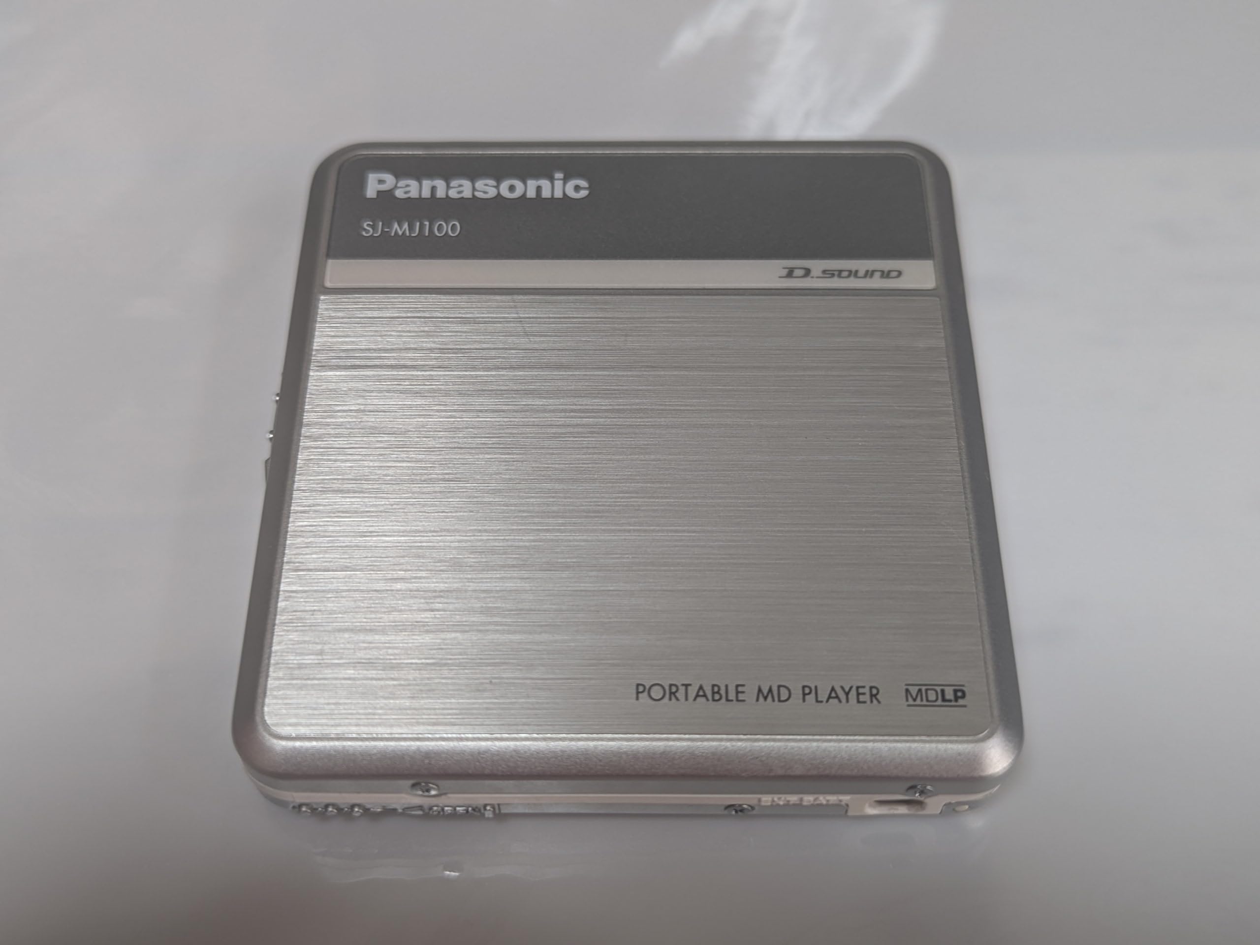 Amazon.co.jp: Panasonic D‐SOUND ポータブルMDプレーヤー シルバー SJ