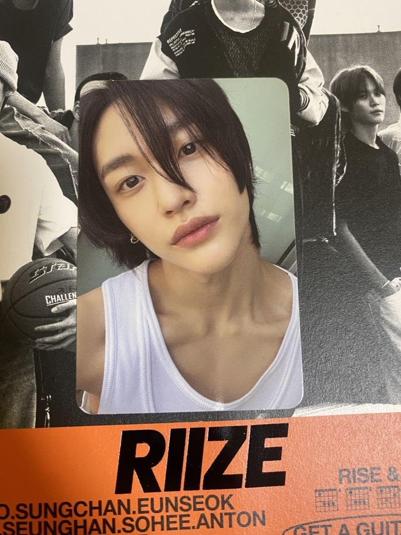 Amazon.co.jp: RIIZE ウォンビン トレカ Get A Guitar : おもちゃ