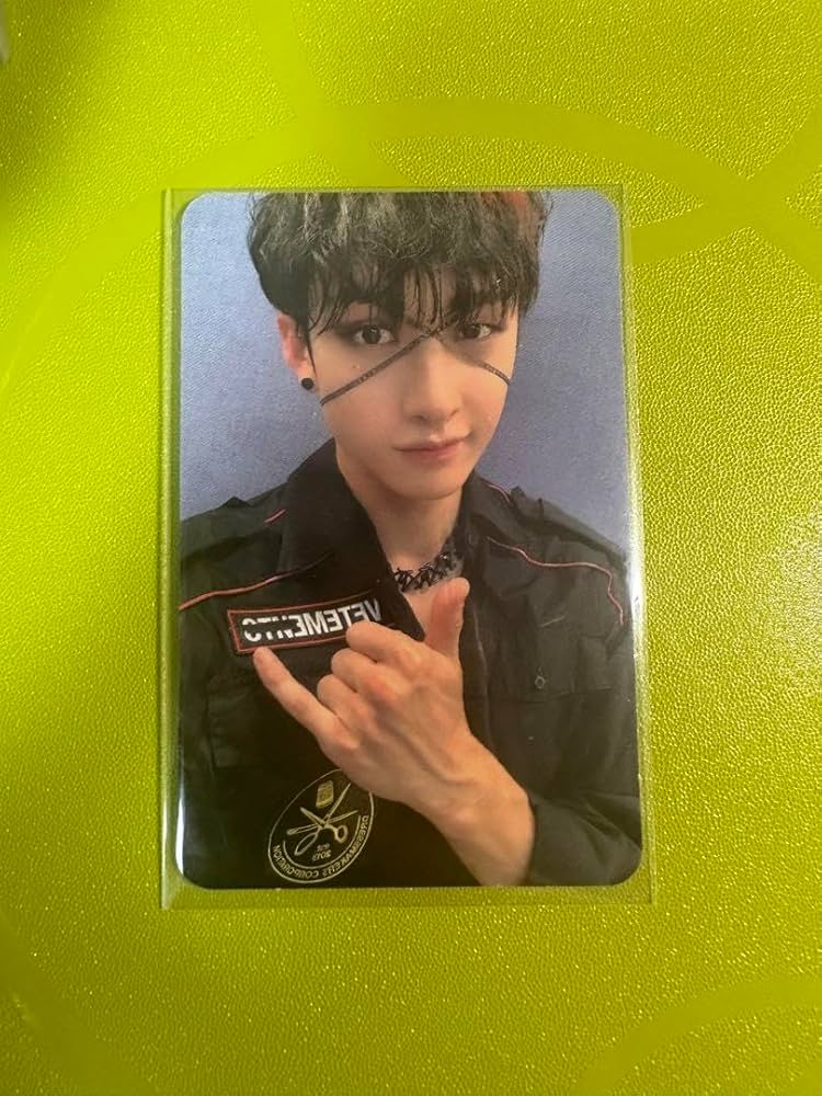 Amazon.co.jp: stray kids バンチャン go生 中華 ヨントン トレカ