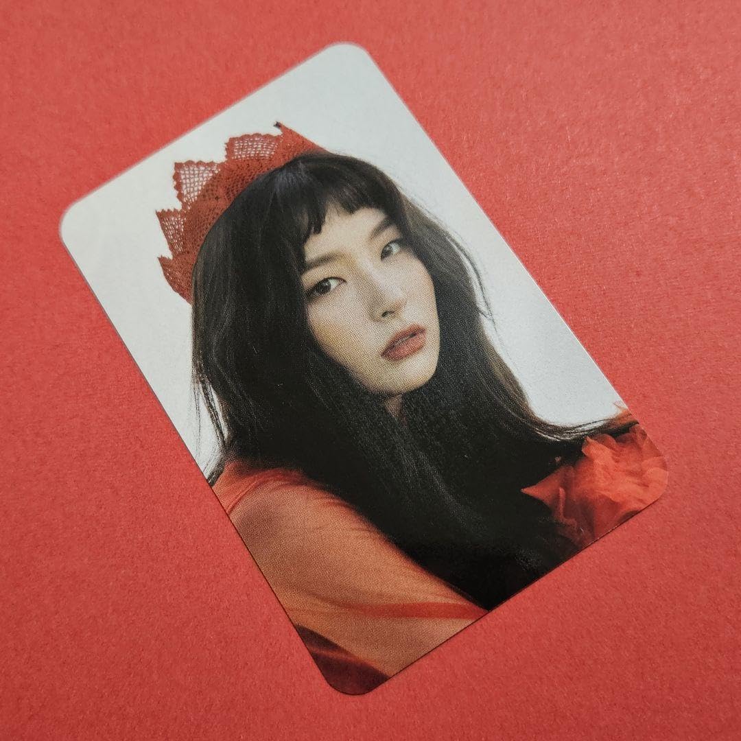 Amazon.co.jp: Red velvet レドベル peekaboo コレクトブック トレカ