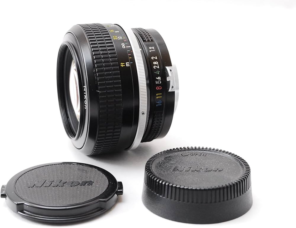 Amazon.co.jp: Nikon ニコン NEW NIKKOR 55mm F1.2 : 家電＆カメラ