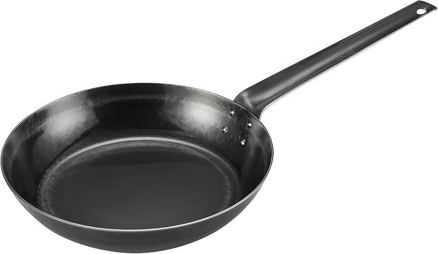 Amazon｜山田工業所 打出し 鉄 フライパン(2.3mm厚)22cm｜フライパン