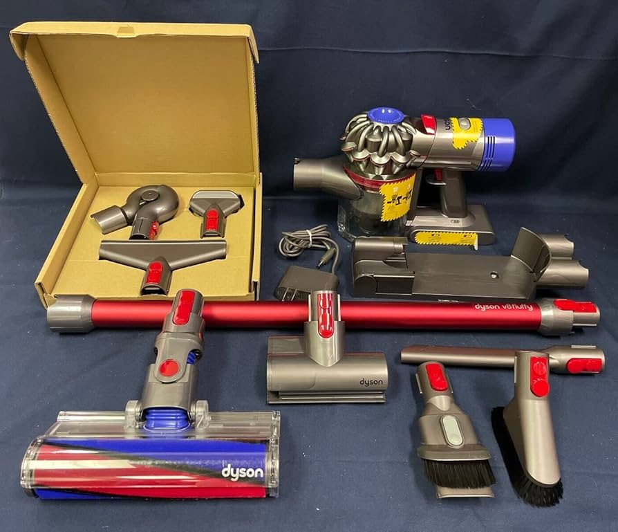 Amazon | Dyson V8 ふわふわコードレススティック掃除機 I バッグレス