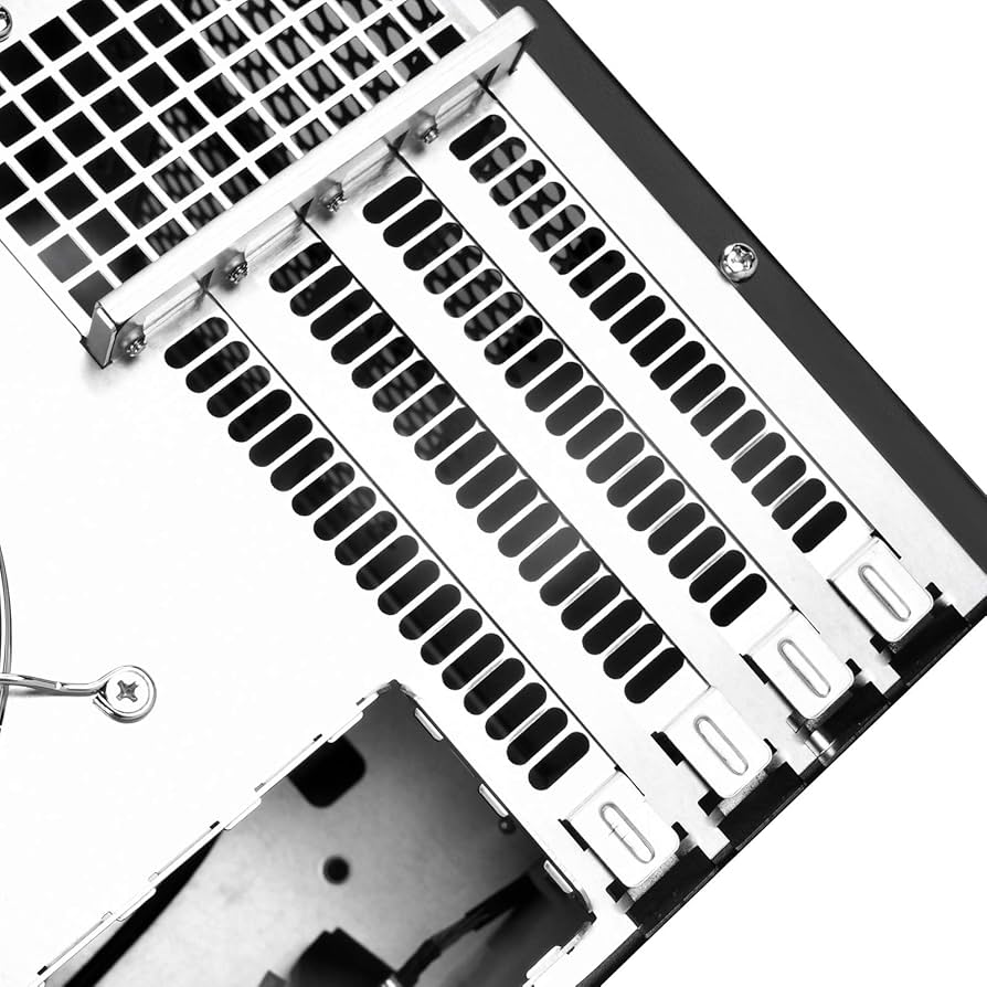 Amazon.co.jp: SilverStone PCケース ホットスワップベイ12基対応 SST