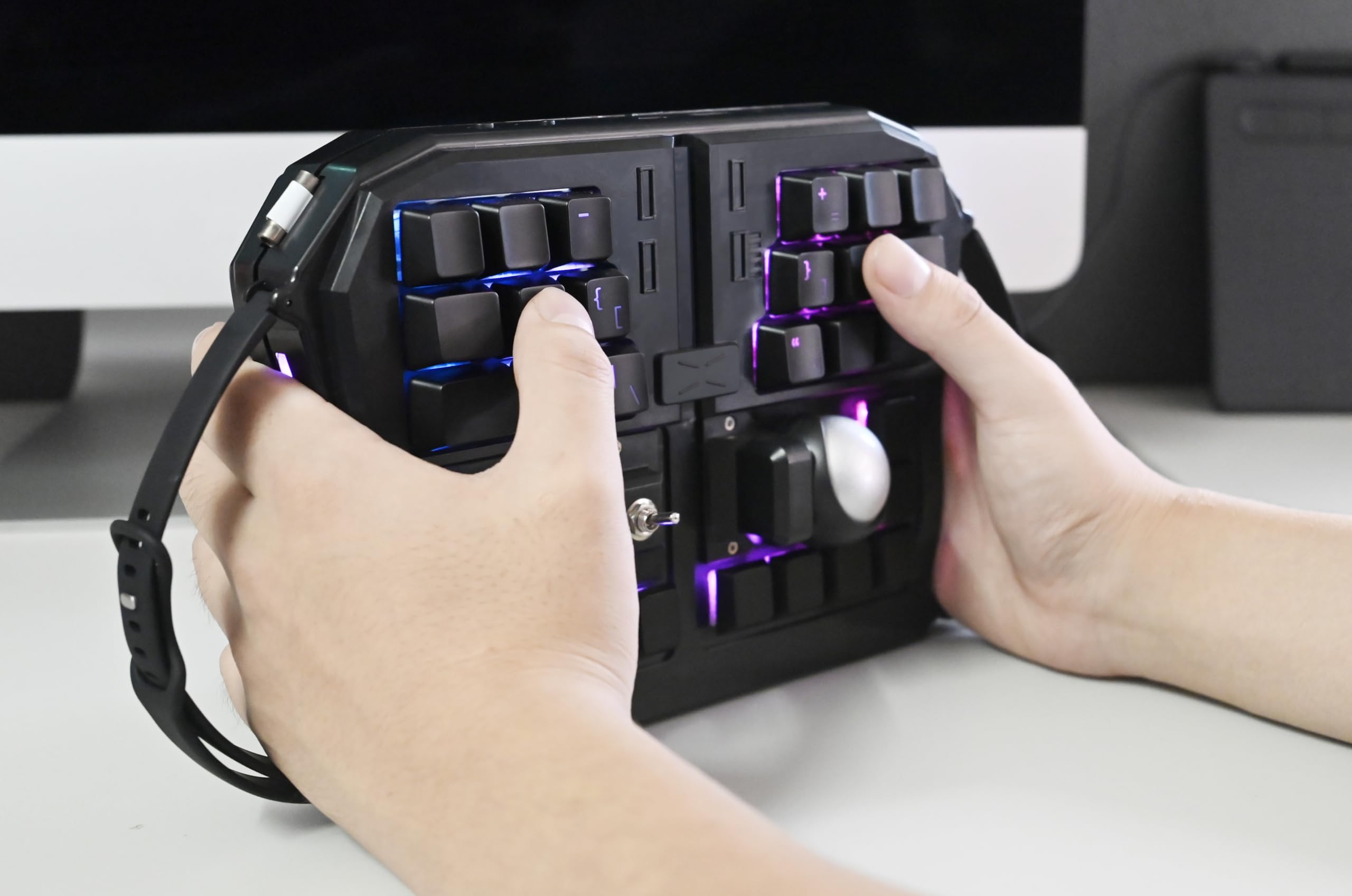 Amazon | GrabShell -Standard- ONYX グラブシェル/寝ながら使える