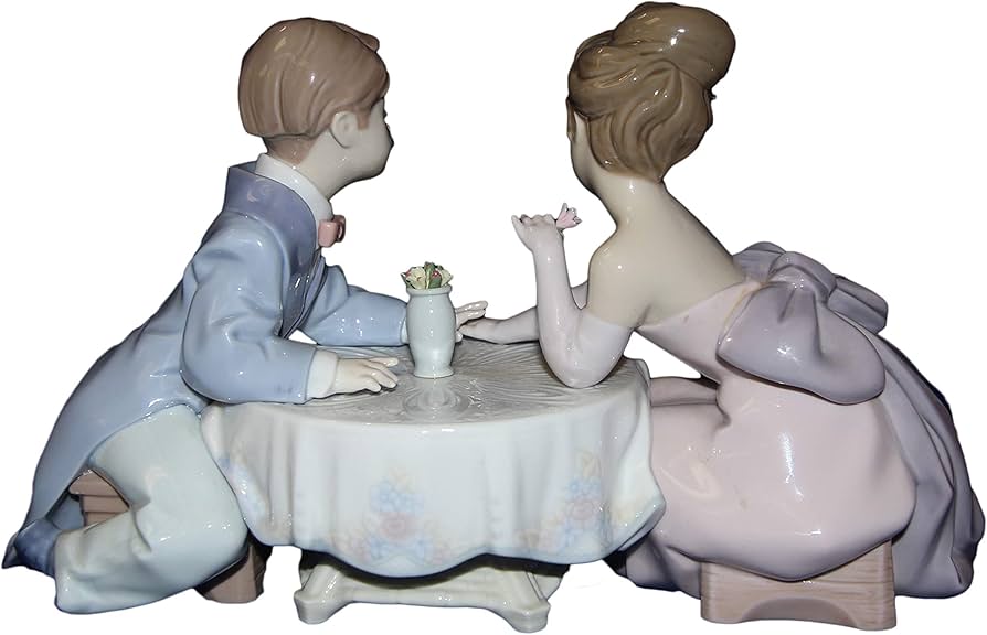 Amazon.co.jp: Lladro 6630 リトルロマンス 少年少女ロマンシング