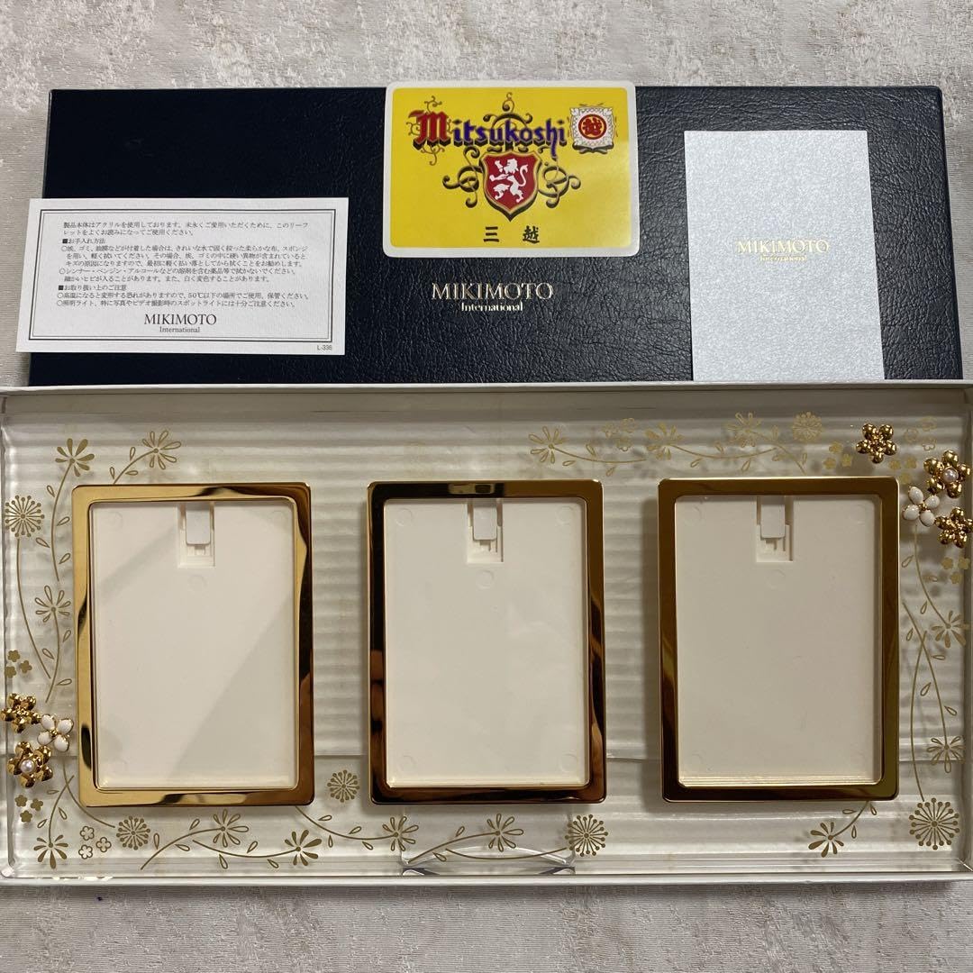 Amazon.co.jp: MIKIMOTO ミキモト フォトフレーム 写真立て 3連