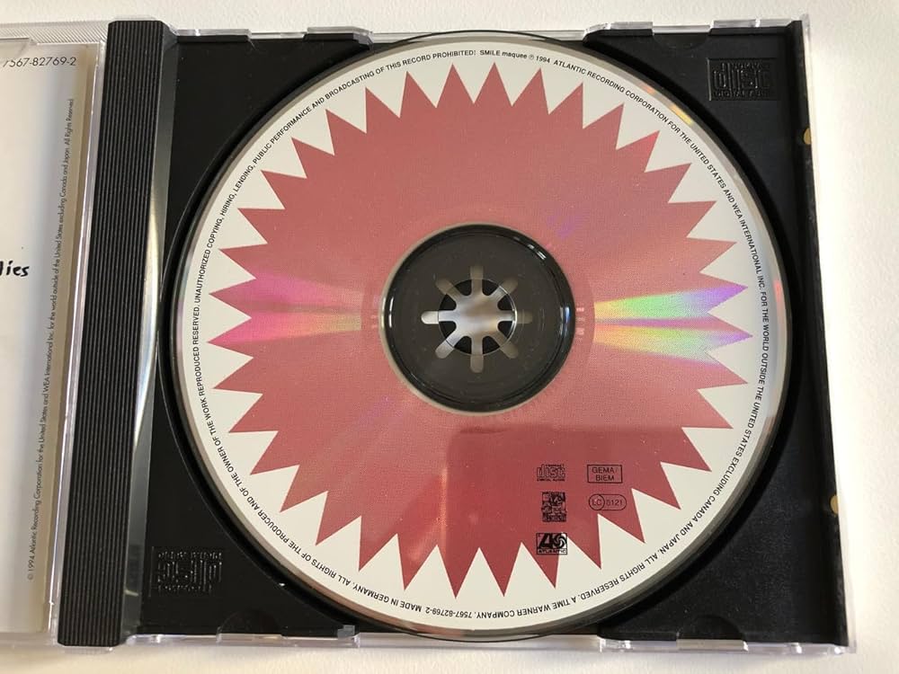 Smile - Maquee - Amazon.com Music