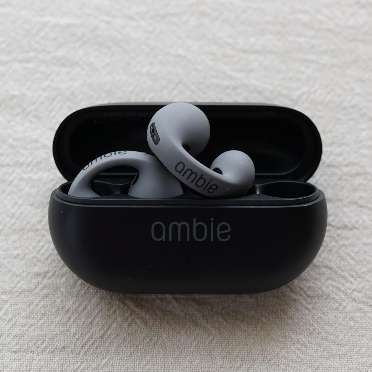 Amazon.co.jp: ambie sound earcuffs AM-TW02 スターターセット (BLACK