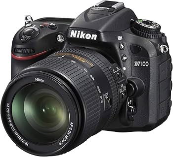 Amazon | Nikon デジタル一眼レフカメラ D7100 18-300 VR スーパー