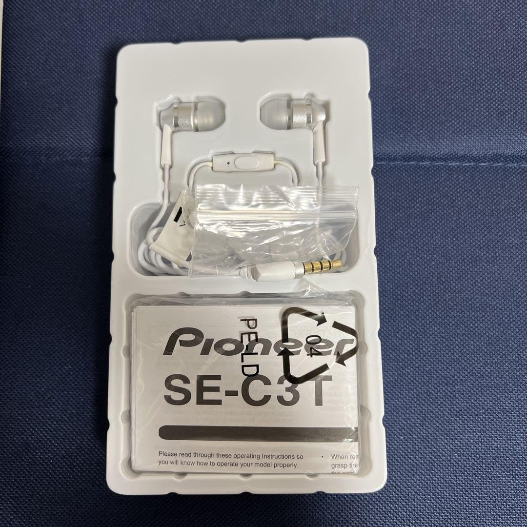 Amazon.co.jp: からかい上手の高木さん Amazon限定イヤホン : おもちゃ