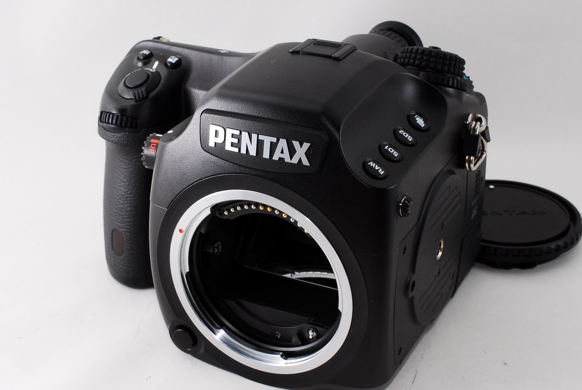 Amazon | PENTAX 中判デジタル一眼レフカメラ 645Dボディ 約4000万画素