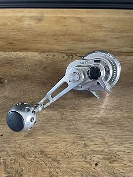 Amazon.co.jp: Accurate boss extreme 500 narrow lefty twin drag BX