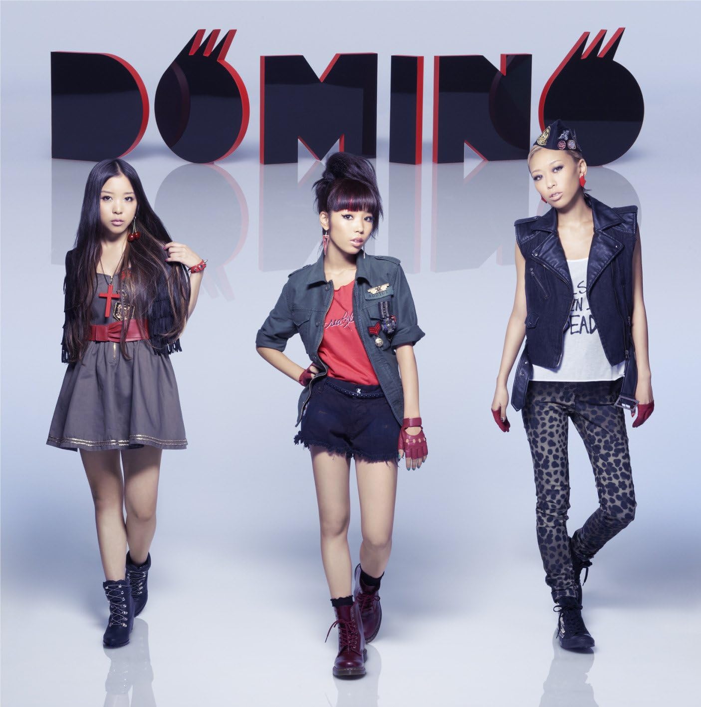 DOMINOのMickey Mouse Marchからの楽曲MICKEY MOUSE MARCH(EUROBEAT