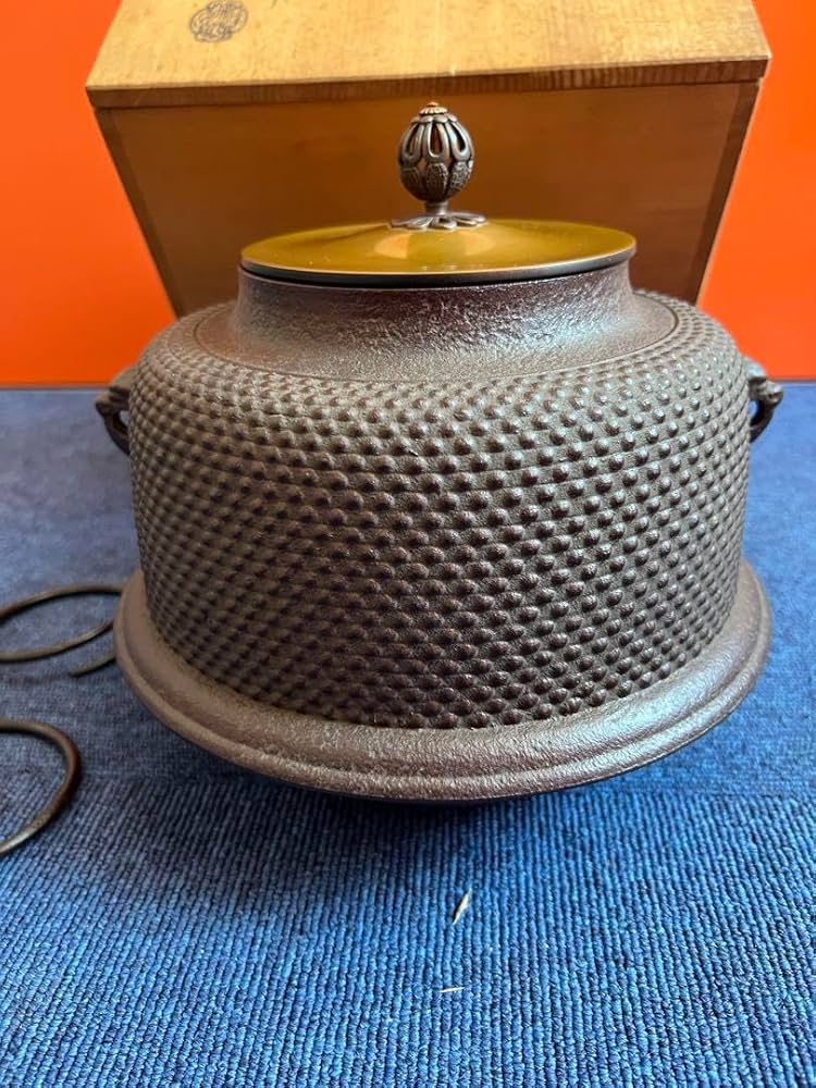 Amazon.co.jp: 990 茶道具 茶釜 釜師 佐藤清光作 霧文 真形釜 釜環付き