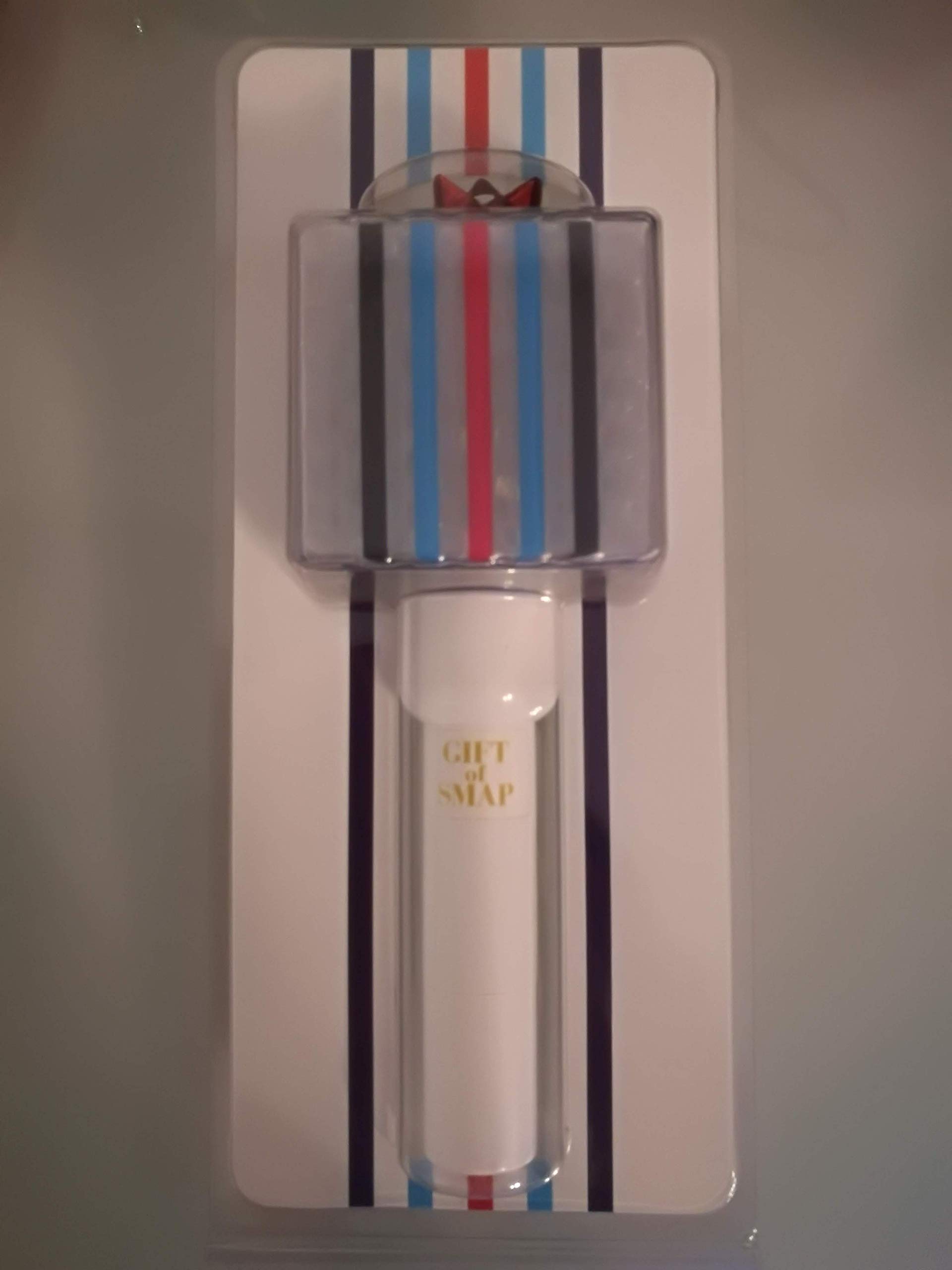 Amazon.co.jp: ペンライト ☆ SMAP 「GIFT of SMAP -CONCERT TOUR'2012