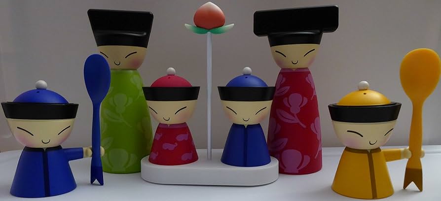 A di Alessi Mr & Mrs Chin Salt & Pepper Set (ASG79 SET1) : Amazon