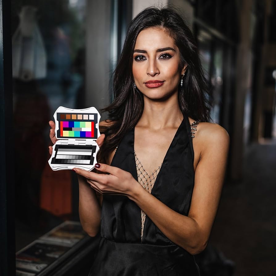 Amazon | Datacolor SpyderCHECKR VIDEO カラーリファレンスツール