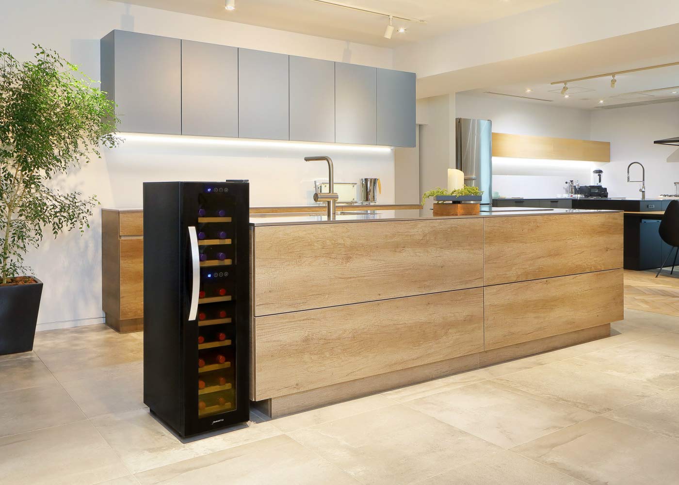 Amazon.co.jp: deviceSTYLE/デバイスタイル ワインセラー WF-P18W 18本