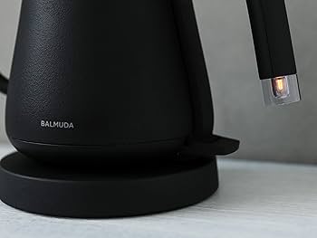 Amazon | 【旧型モデル】バルミューダ 電気ケトル ザ・ポット ブラック