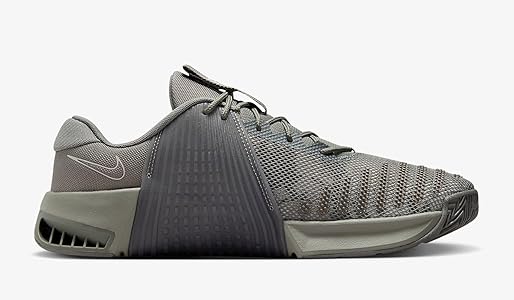 Amazon | [ナイキ] メンズ トレーニングシューズ メトコン 9 AMP 28cm