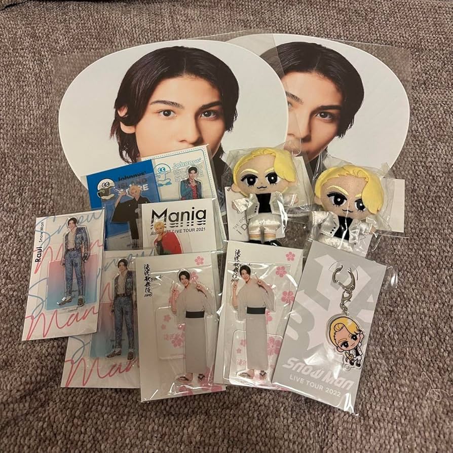 Amazon.co.jp: ラウール グッズ .売り アクスタ D : おもちゃ