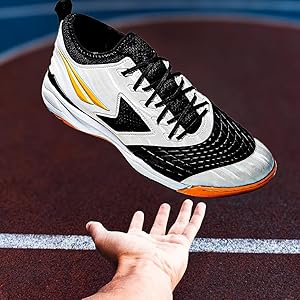 Amazon.com | PENALTY Futsal Shoes MAX 1000 Ecoknit (White Gold