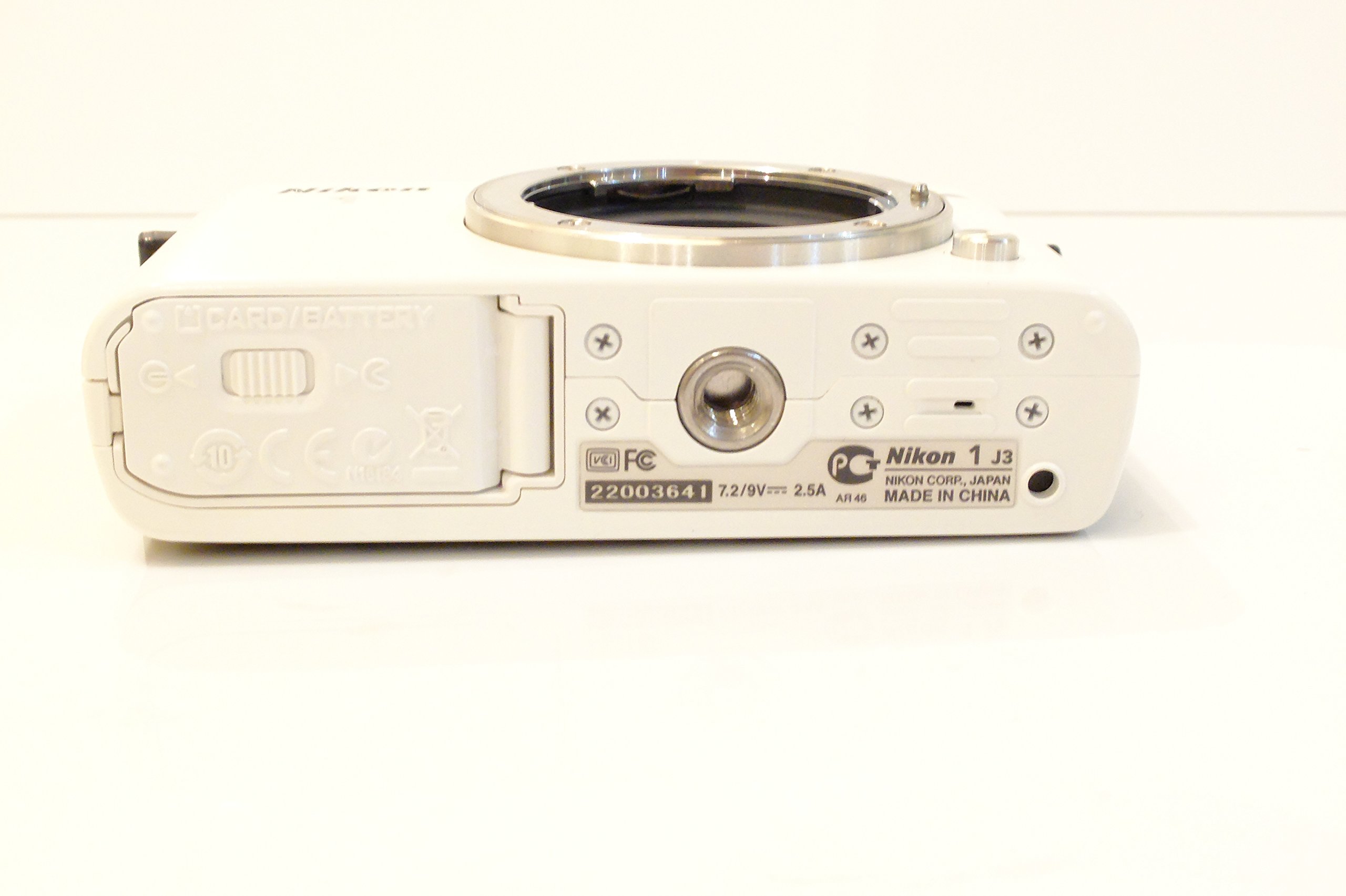 Amazon | Nikon ミラーレス一眼 Nikon 1 J3 ボディー ホワイト N1J3WH