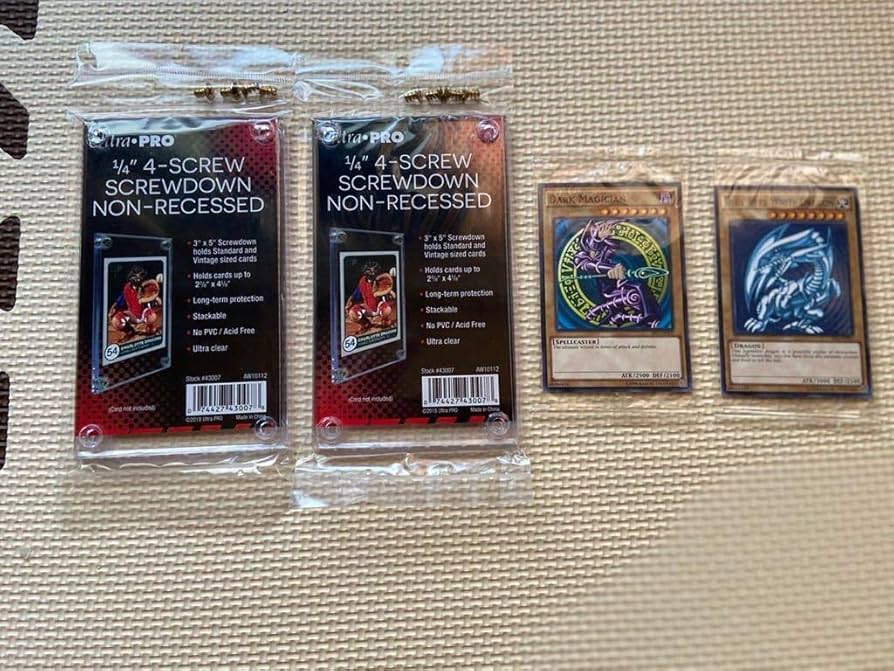 Amazon.co.jp: 未開封 WCS 2015 ブルーアイズ 青眼の白龍 ブラック