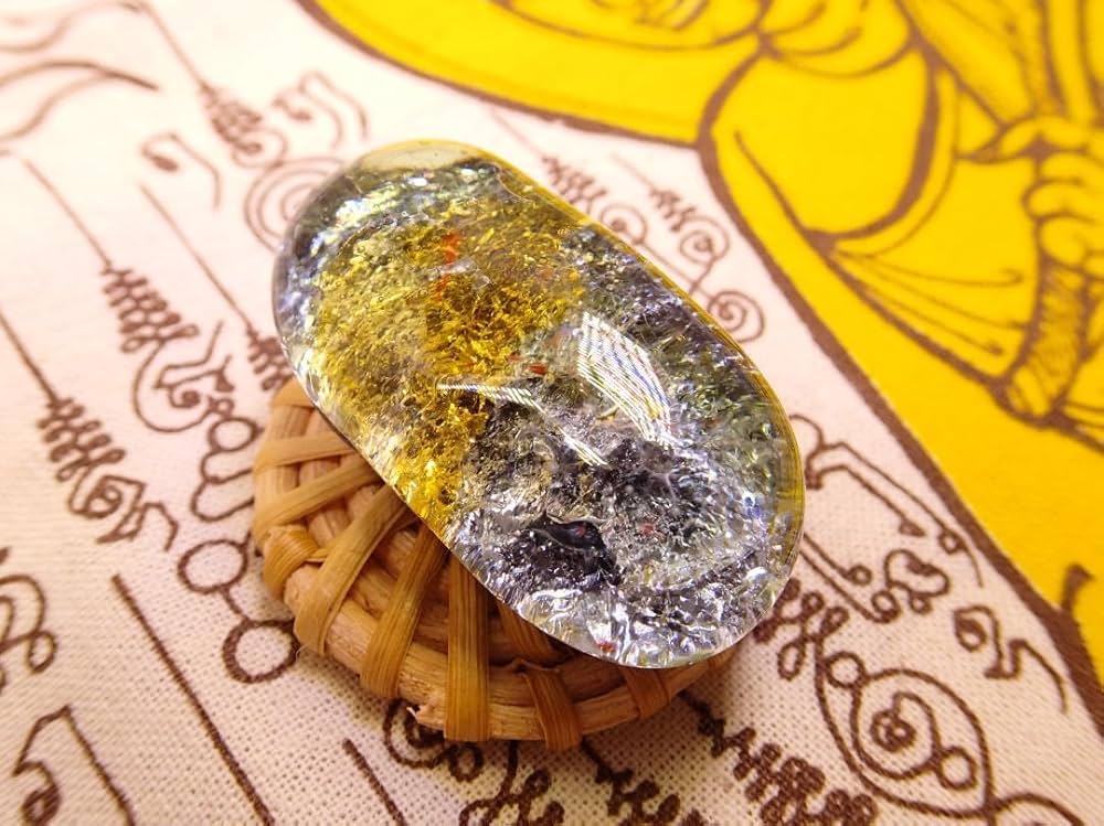 Amazon.co.jp: タイの宝石神聖物ポンカーン水晶レクライプラクルアン