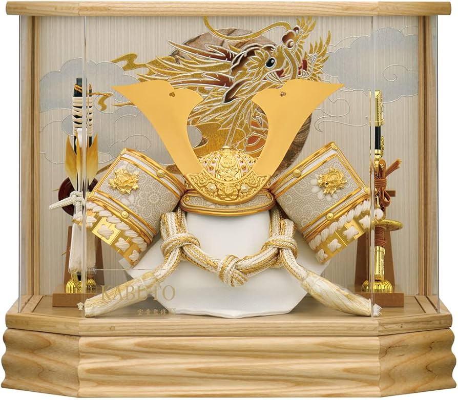 Amazon.co.jp: 五月人形 コンパクト ケース入り おしゃれ 兜飾り 8号