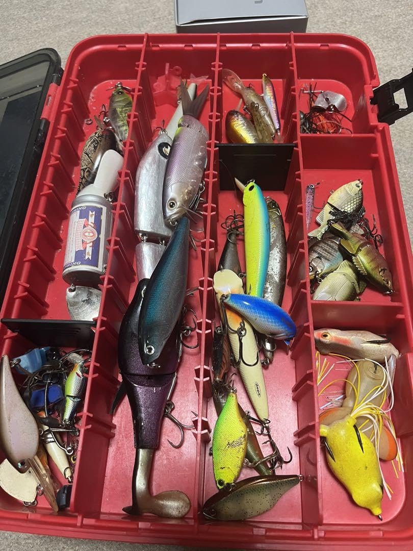 バス釣りルアー24個まとめ売り バスルアーまとめ売り‼️ ルアーまとめ