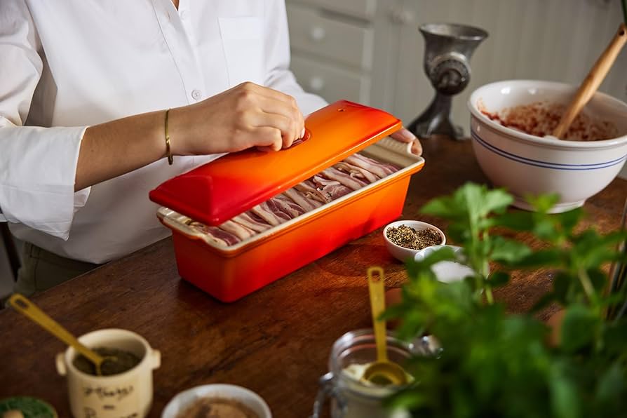 Amazon｜ルクルーゼ テリーヌ レクタ 32cm 鋳物 ホーロー 耐熱容器