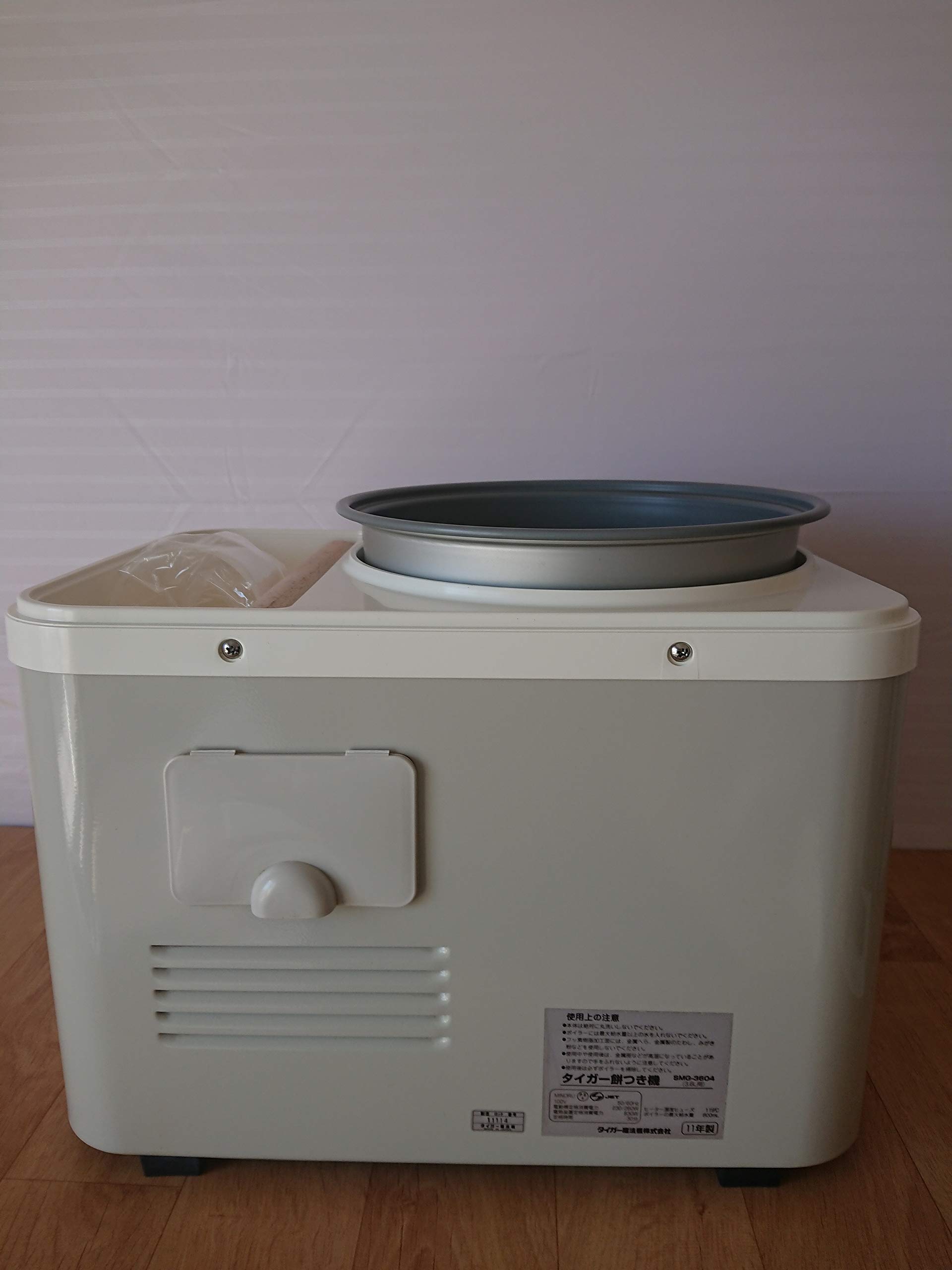 Amazon | タイガー 餅つき機 「力じまん」 二升 グレイッシュベージュ