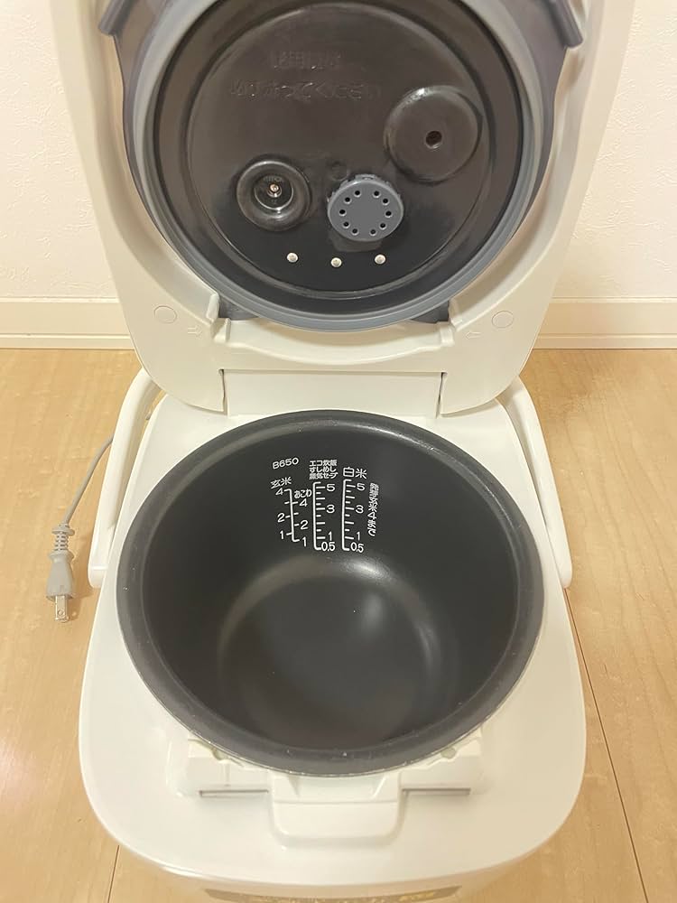 Amazon | 象印マホービン 炊飯器 5.5合 ホワイト NW-CB10-WA | 象印