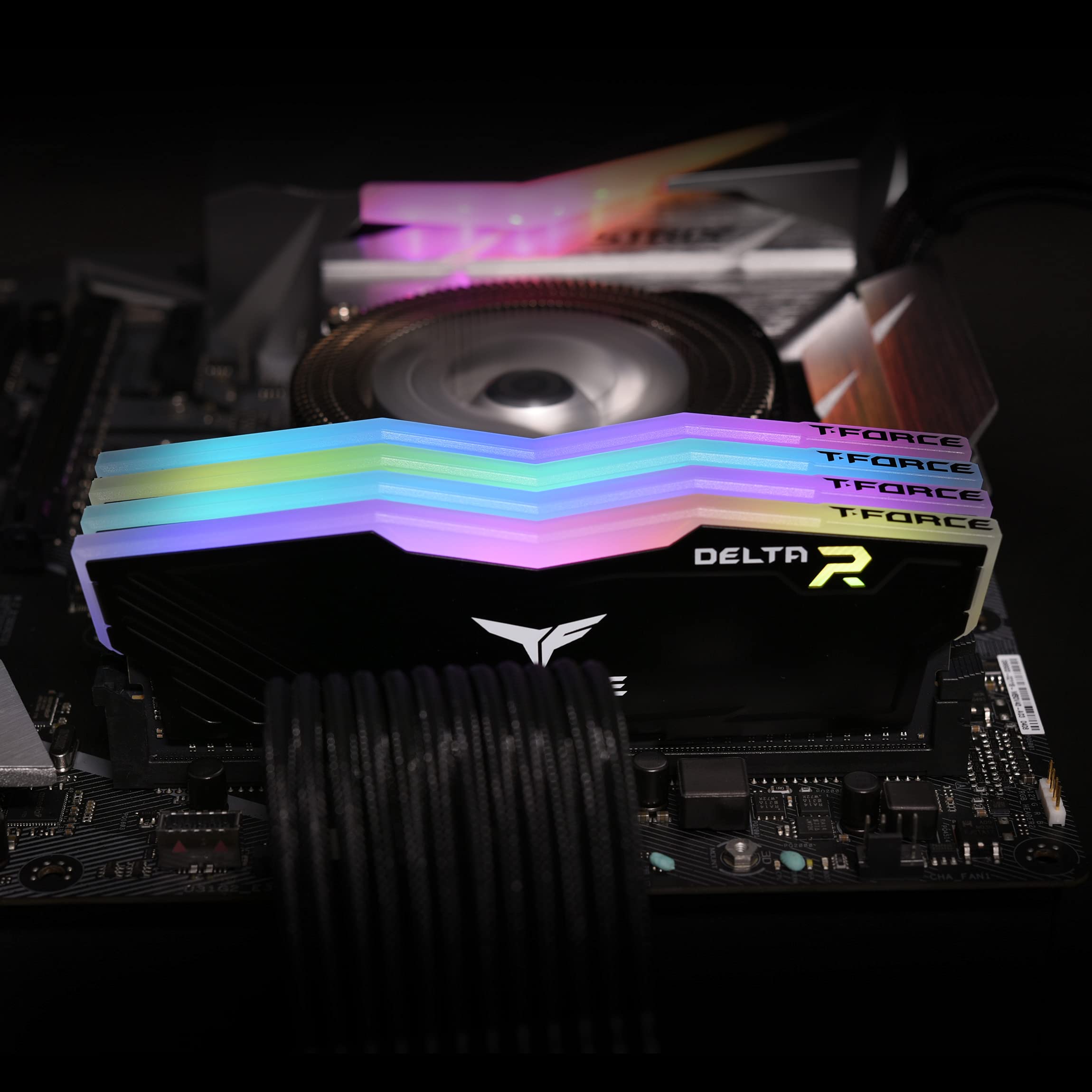 Amazon.co.jp: TEAMGROUP T-Force Delta RGB DDR4 32GB (2x16GB