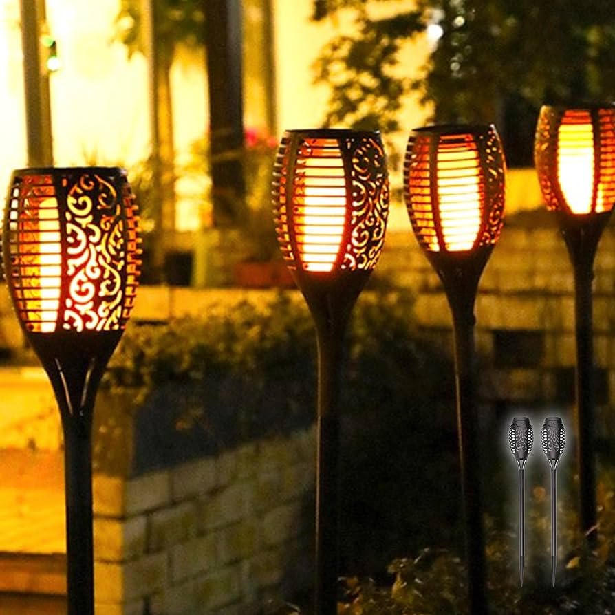 Amazon.co.jp : 【炎のゆらめき】Smiley Life ソーラーライト 挿込式