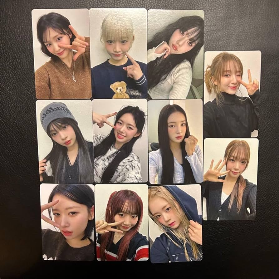 Amazon.co.jp: ME I FC盤 私服セルカ トレカ コンプ MIRAI : おもちゃ